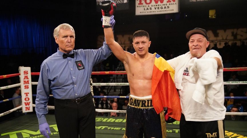 Ronald Gavril, victorie prin KO în repriza a doua