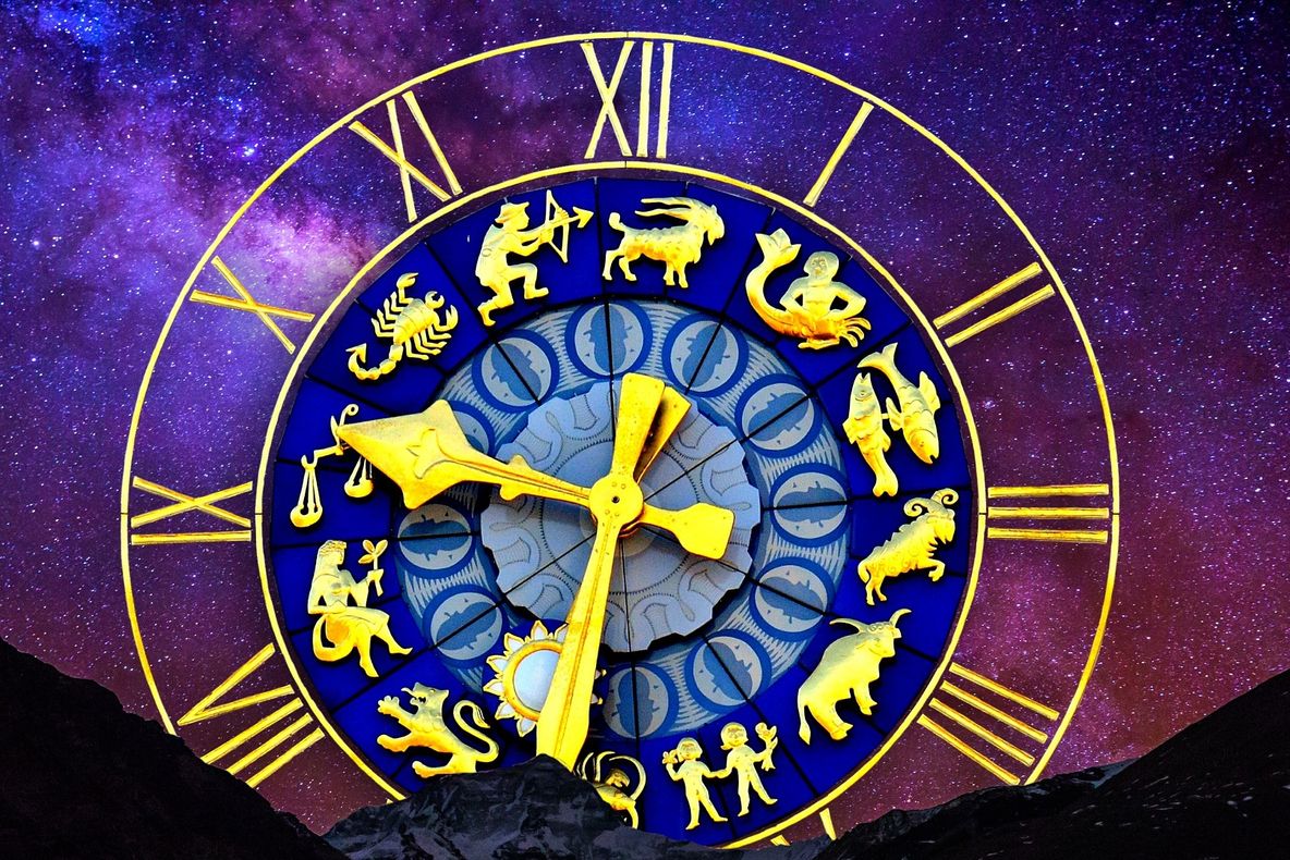 HOROSCOP de Moş Nicolae. Ce surprize colosale au pregătit astrele pentru două zodii 