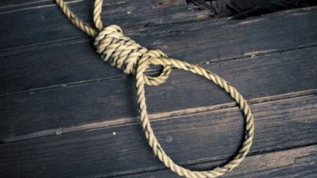 Directorul Muzeului "Iulia Haşdeu", din Câmpina, găsit spânzurat în casă