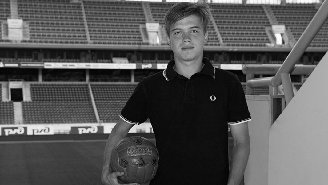 TRAGEDIE în fotbal! Un jucător rus a murit în condiții suspecte