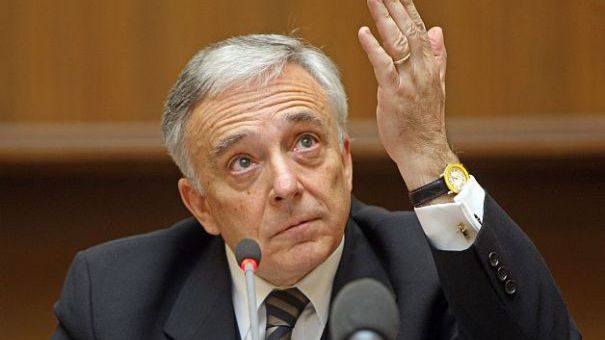 De ce nu a venit guvernatorul BNR la audierile din Senat?