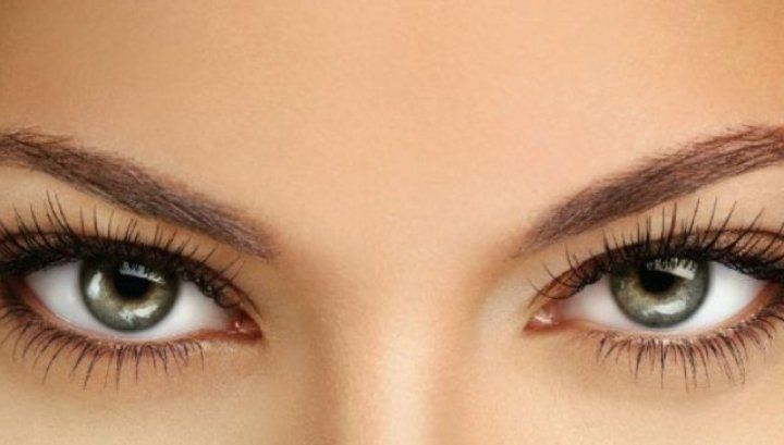 Ce se întâmplă dacă te uiți în ochii cuiva timp de 10 minute. E absolut ÎNFRICOȘĂTOR 