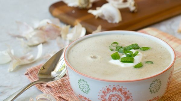 Cum să ții la distanță răceala și gripa cu ajutorul unei SUPE!