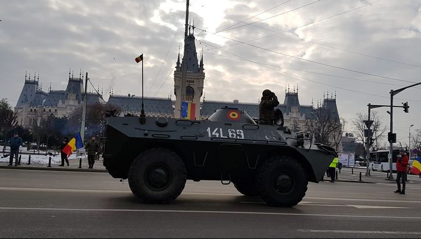 Parada militară de la Iași. FOTO