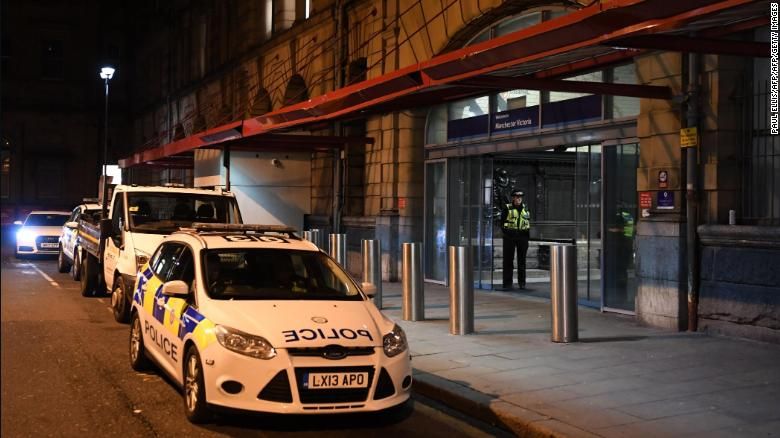 Atac terorist la Manchester în seara de Revelion. Atacatorul a strigat "Allah Akbar"