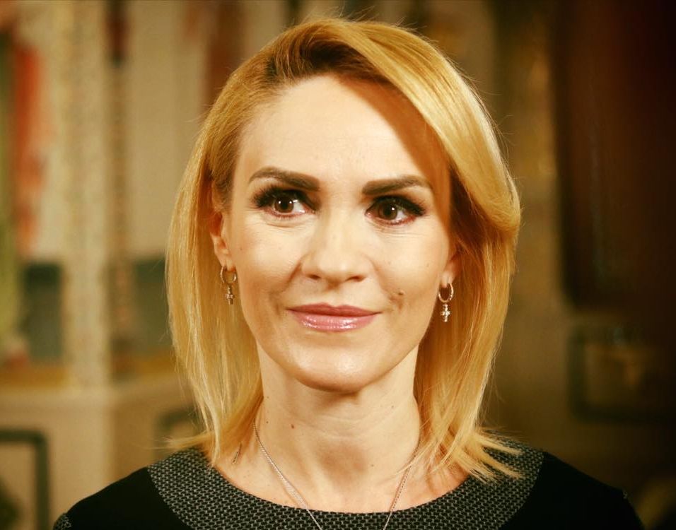 Ipoteză-şoc, se retrage Gabriela Firea de la Primăria Generală?!