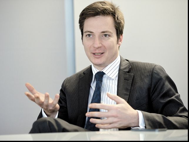 Andrei Caramitru este revoltat de scăderea în sondaje a partidului său de suflet: „Bă, ăstia din USR: dați cu parul. Creați haos”