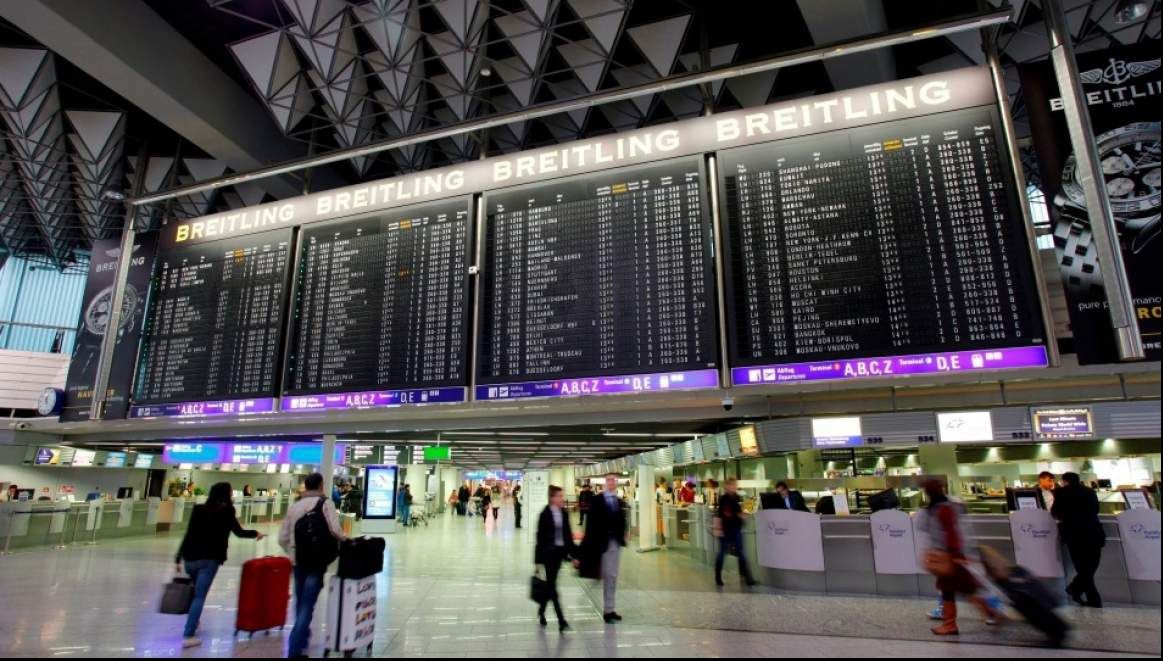 Haos în Germania. Sute de zboruri au fost anulate. Grevă în opt aeroporturi
