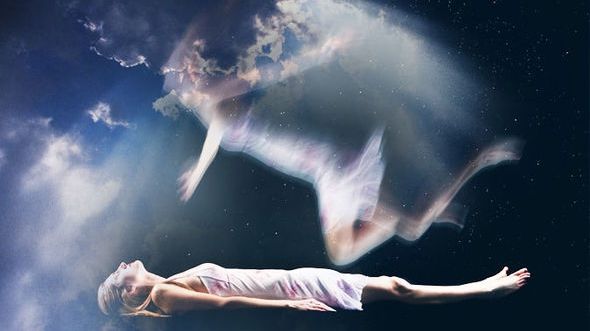 Ce se întâmplă în viața de apoi? Dezvăluirile unei tinere după un accident de schi