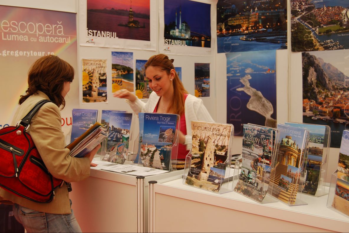 Consiliul Concurenței, amendă de 2,45 milioane de euro petru 13 agenții de turism