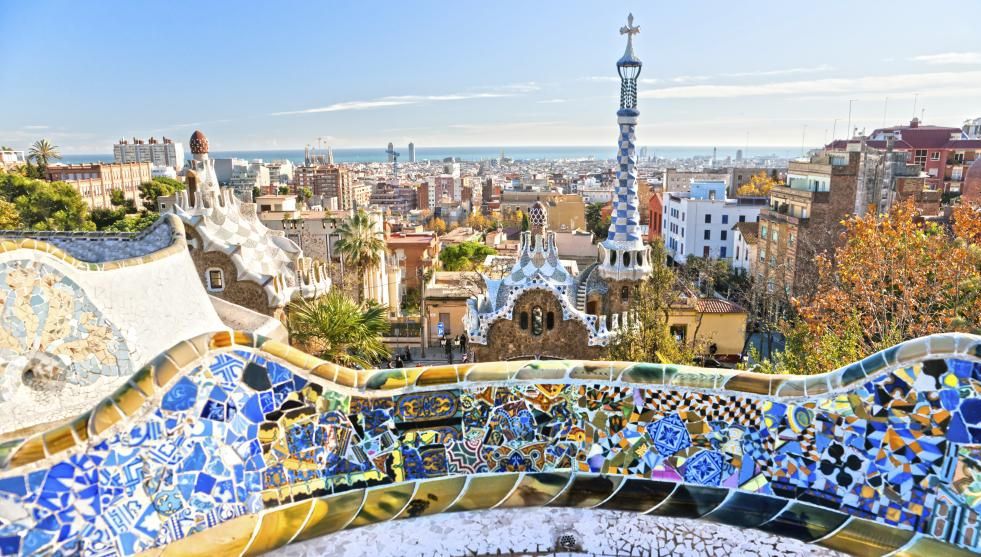 Atenționare de călătorie pentru românii care merg în Barcelona și Madrid