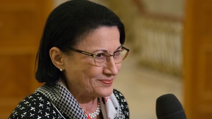 Ministrul Educaţiei vrea ca şi elevii din clasa I să poată fi lăsaţi REPETENŢI