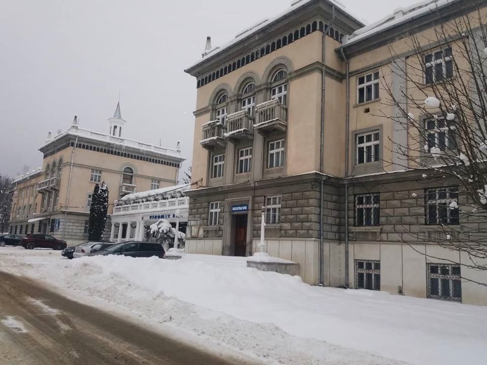 A fost perla chimiei românești, dar acum e o ruină