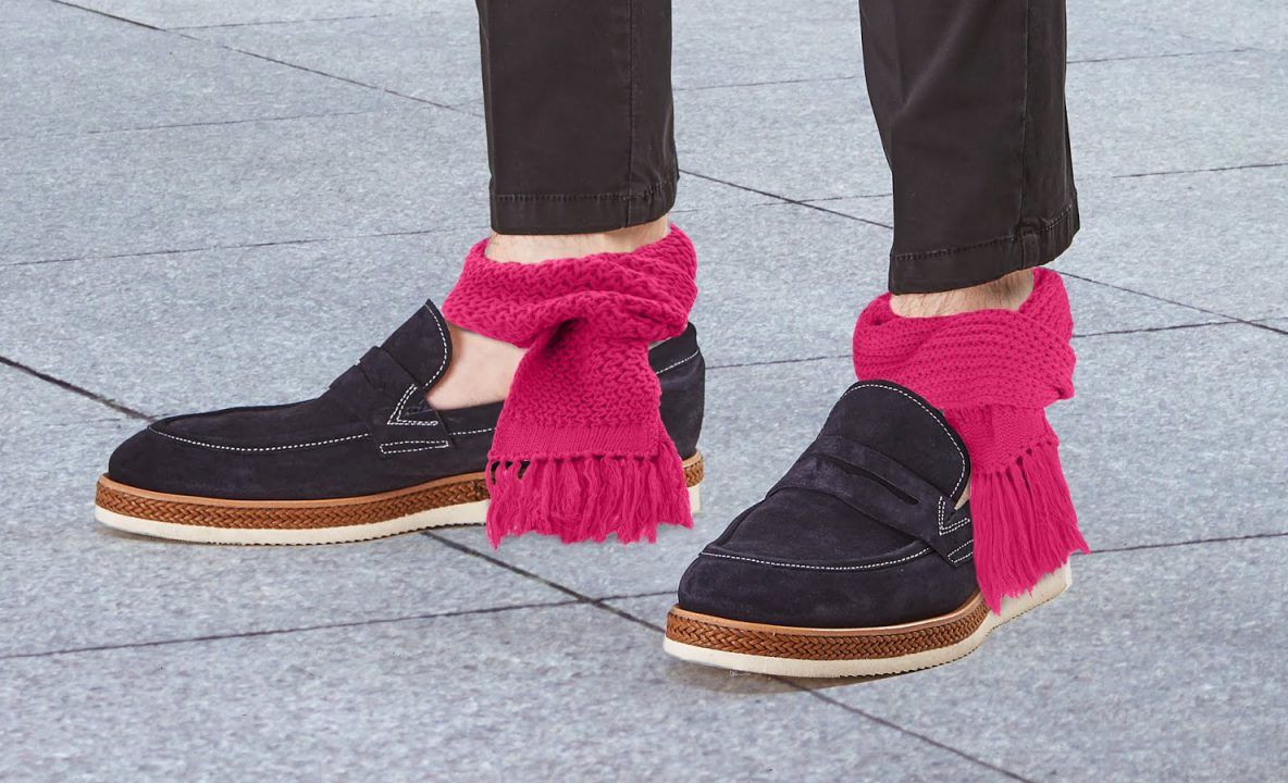 Fulărașe pentru glezne. Să fie acesta noul trend al anului?