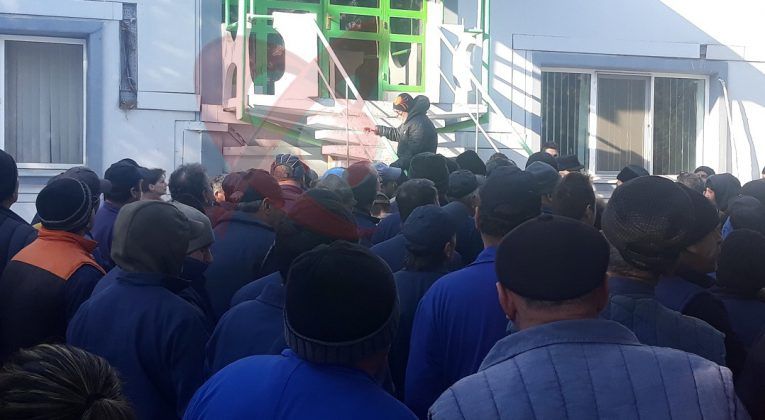 Grevă spontană la fabrica de rulmenți Bârlad!
