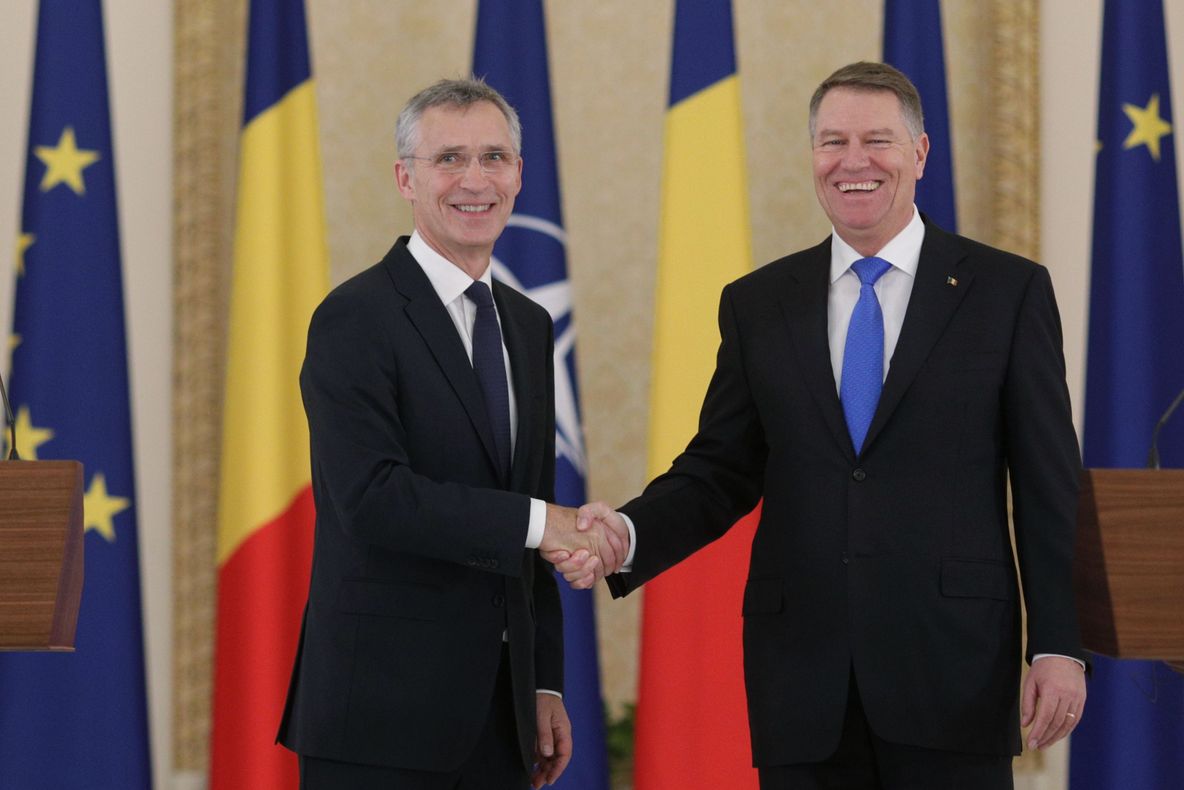 Iohannis, după întâlnirea cu secretarul general NATO: Apărarea pe flancul estic, o prioritate