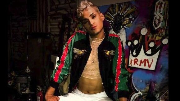 Şoc în lumea muzicii! Un celebru cântăreţ a fost împuşcat mortal