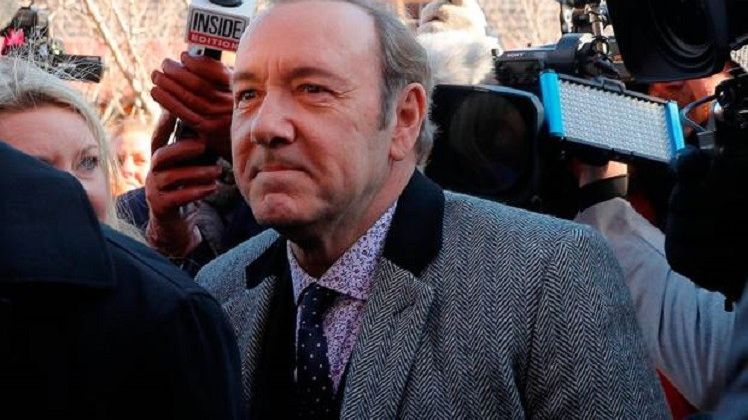 Kevin Spacey a fost pus sub acuzare pentru agresiune sexuală. Cum a pledat actorul