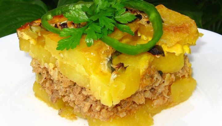 Cea mai bună musaca de cartofi cu carne. Reţeta ştiută de puţini bucătari