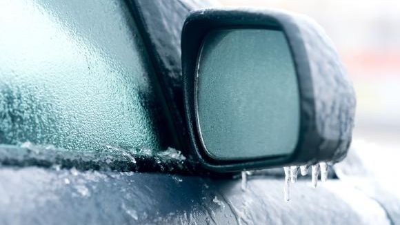 Atenționare! POLEI pe mai multe drumuri din ţară