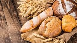 Nu a mâncat pâine timp de 2 săptămâni și ceva uimitor s-a întâmplat cu corpul său - Ce spun nutriționiștii despre acest fenomen