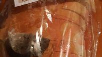  ȘOCANT. Un șoarece mort, descoperit într-o pungă cu pâine