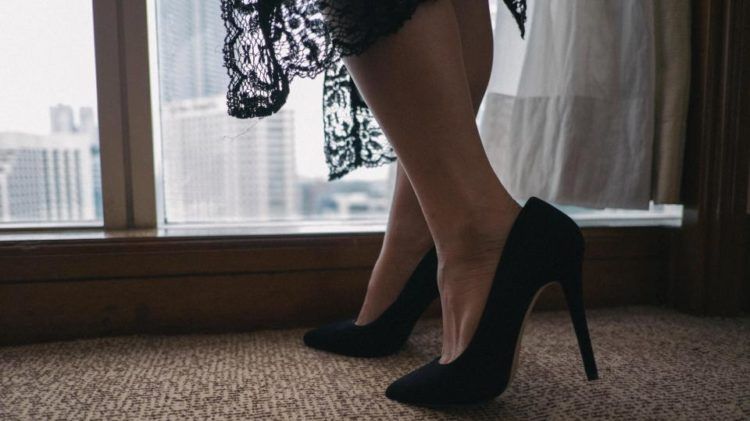 De ce este în regulă să intri încălțat în casă