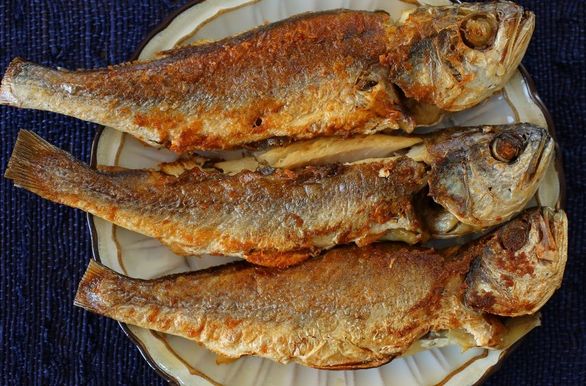 Cât de sănătoasă este, de fapt, pielea de pește