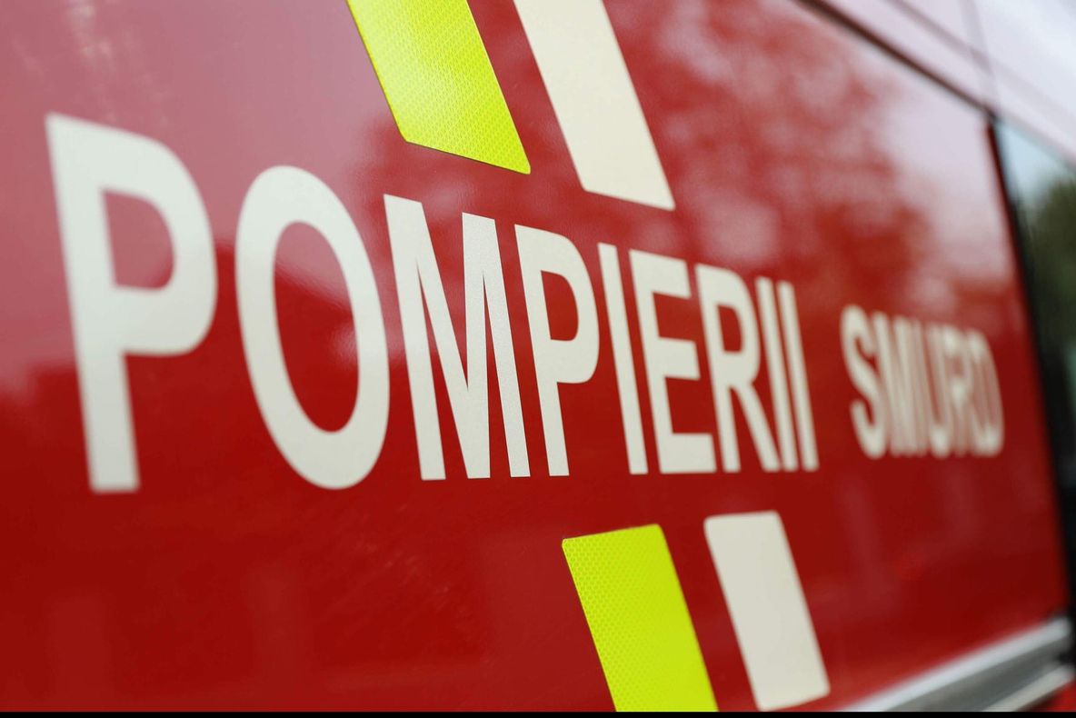 Incendiu la roata unui autocar în care se aflau zeci de persoane