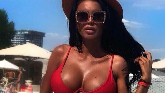 "Raluca Bombardiera" e noua iubită a lui Victor Slav, care s-a despărţit de Bianca Drăguşanu