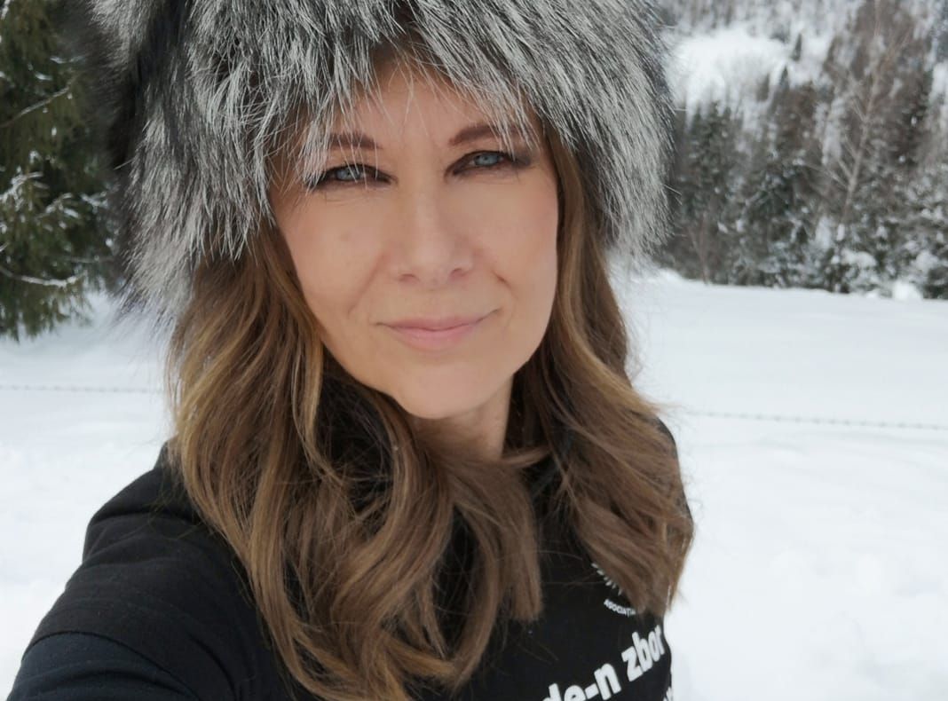 Romanița Iovan, îndurerată la parastasul de cinci ani al fostului soț