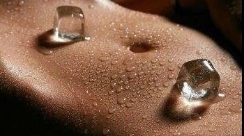 Cum te ajută gheața să ajungi la... orgasm. Este fascinant 