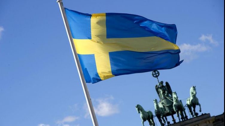 Ambasada Suediei, mesaj ironic pentru puterea de la București 