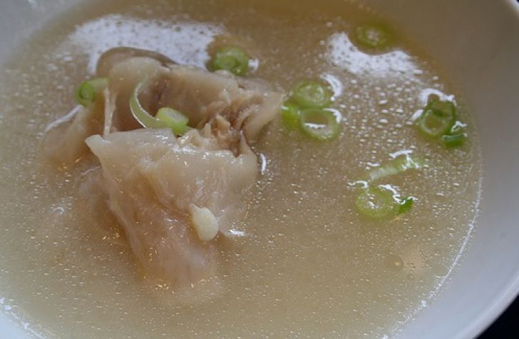 Supa de OASE. Tot ce trebuie să ştii despre cel mai vechi LEAC din lume. Vindecă zeci de boli!