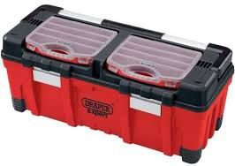 A cumpărat o trusă de scule la licitație. A mers acasă și i-a dăruit-o soțului, dar când a deschis-o