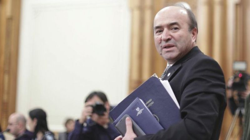 PLUS obține confirmarea oficială că Toader pregătește OUG pe Codurile penale