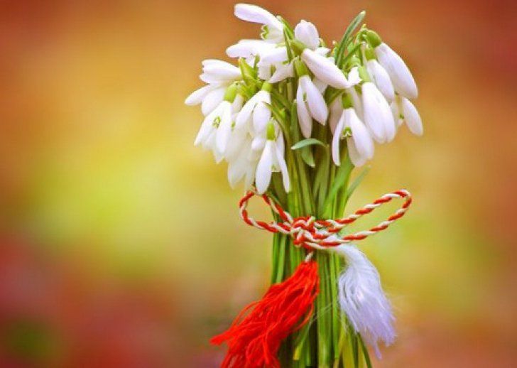 FELICITĂRI, MESAJE 1 MARTIE - MĂRŢIŞOR. Povestea Mărţişorului. Ce să faci pe 1 Martie pentru noroc