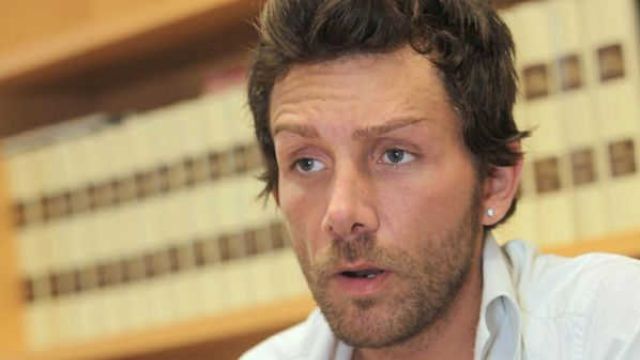 Caz şocant: Un fals chirurg italian a făcut zeci de operaţii în România. Prima sancțiune