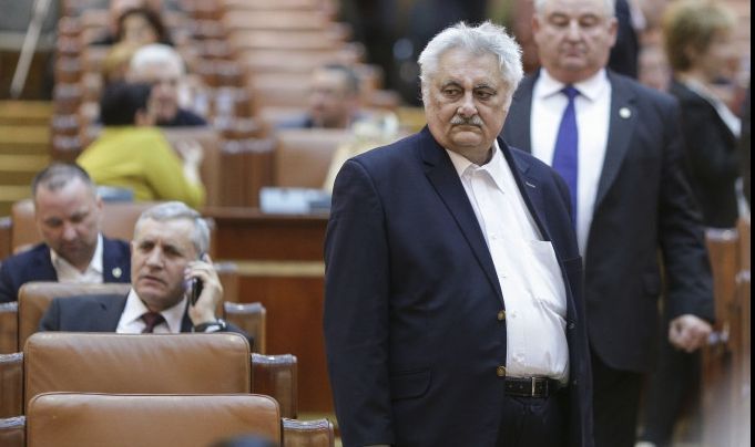 Deputat PSD: Iohannis nu e român, Merkel e Fuhrerul feminin al Germaniei