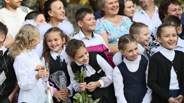 Structura anului şcolar 2019-2020 a fost publicată în Monitorul Oficial. Când începe școala