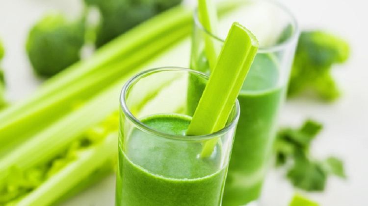 Sucul de țelină, tonic pentru sănătate sau nu?