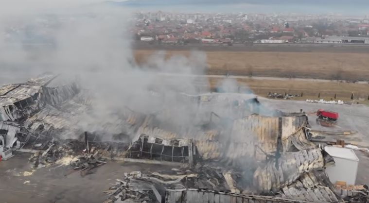 Incendiul de la Alba Iulia, mesaj de maximă importanţă pentru cei 300 de angajaţi (VIDEO)