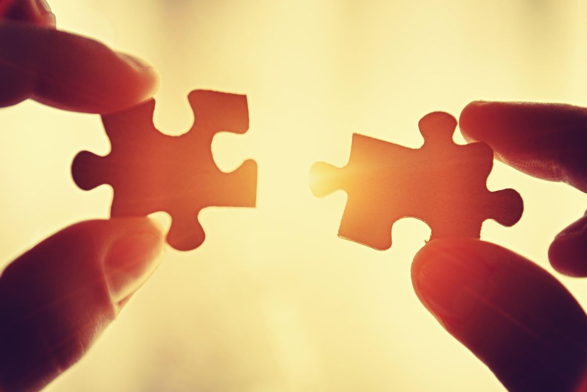 Fă-l să te caute în funcție de zodie