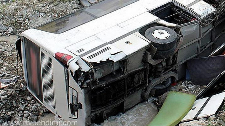 Tragedie! Accident cumplit: cel puțin 13 oameni au murit