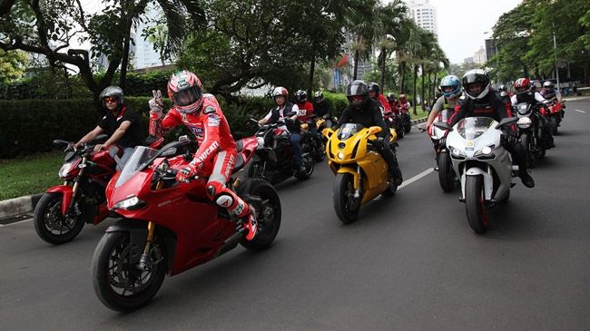 Început de sezon prematur pentru motocicliști