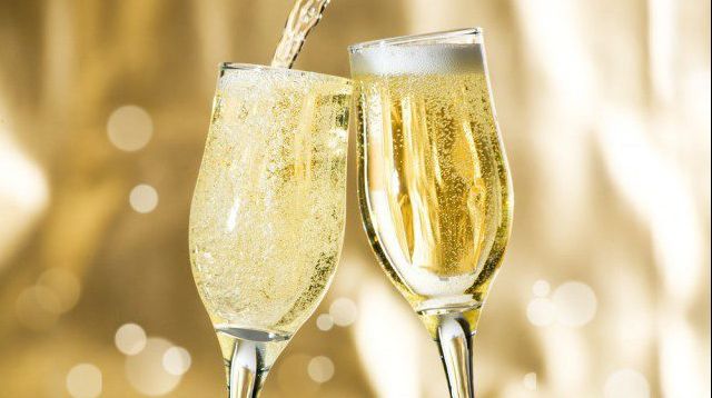 Prosecco te îmbată mai repede. Ştii de ce?