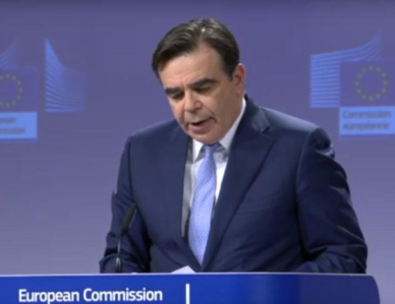 "Viorica Dăncilă, premierul Bulgariei!" Campioana gafelor a ajuns ea însăşi victimă