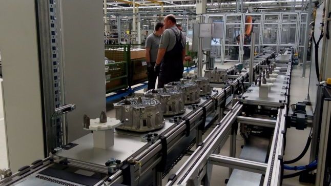 Un important constructor auto va produce în România o cutie de viteze cu opt trepte