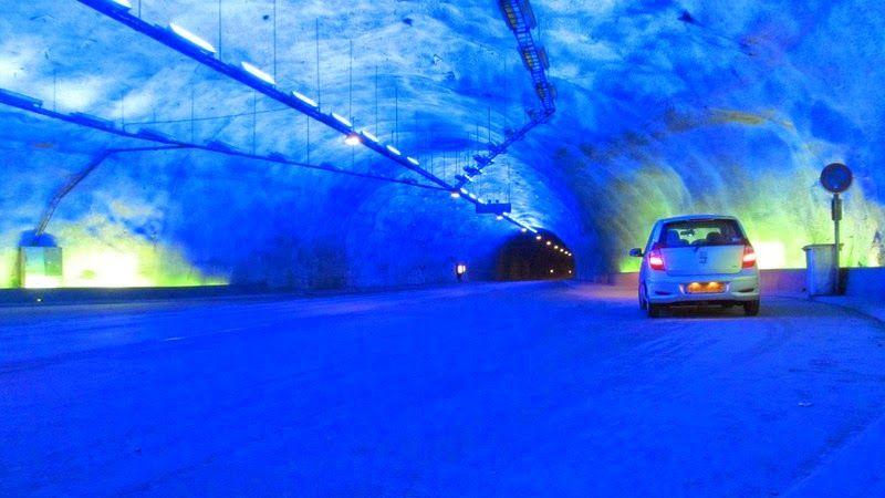 Prima autostradă subacvatică din lume. Imagini fabuloase