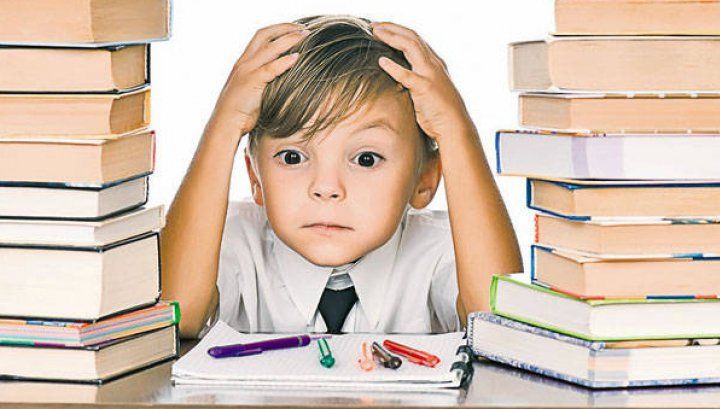 De ce copiii fără teme pentru acasă învață mai bine?